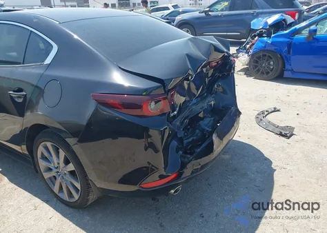 2025 Mazda 3 2.5 S Preferred from USA, damaged, VIN 3MZBPACM2SM459231